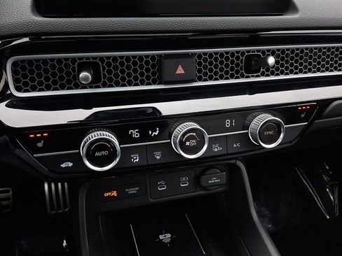 Certified 2025 Honda Civic Sport Touring image 16