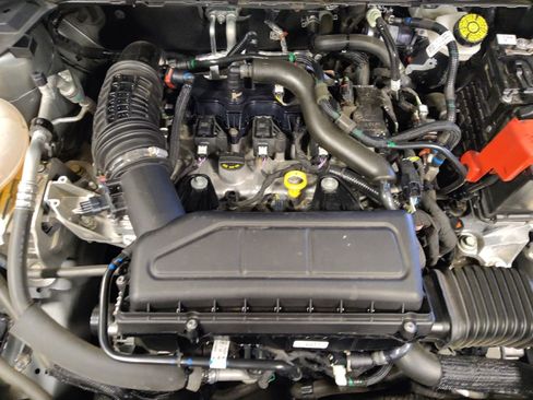 Used 2024 Ford Escape ST-Line image 30