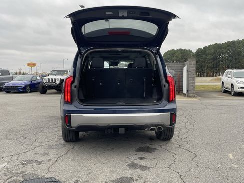 New 2025 Kia Telluride S image 7