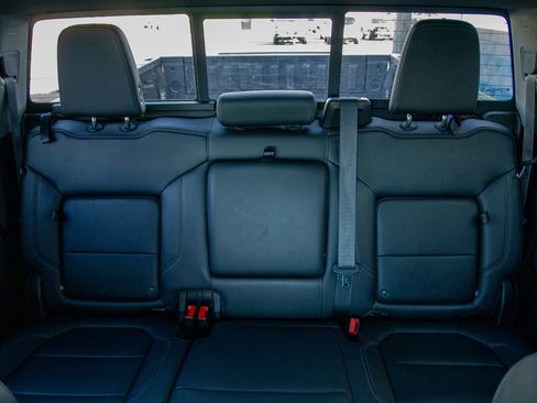 Used 2021 GMC Sierra 1500 SLT w/ SLT Premium Package image 25