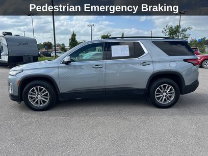 Used 2023 Chevrolet Traverse LT