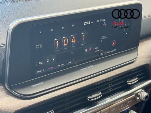 Used 2022 Kia Telluride SX w/ Towing Package image 25