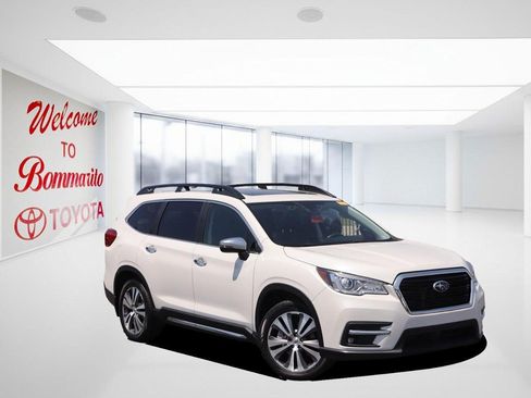 Used 2022 Subaru Ascent Touring w/ Popular Package #2A AWD/4WD image 2