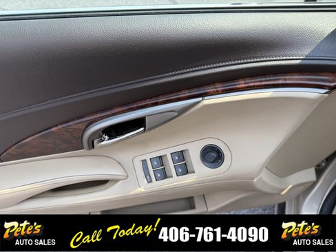 Used 2011 Buick LaCrosse CXL FWD image 19