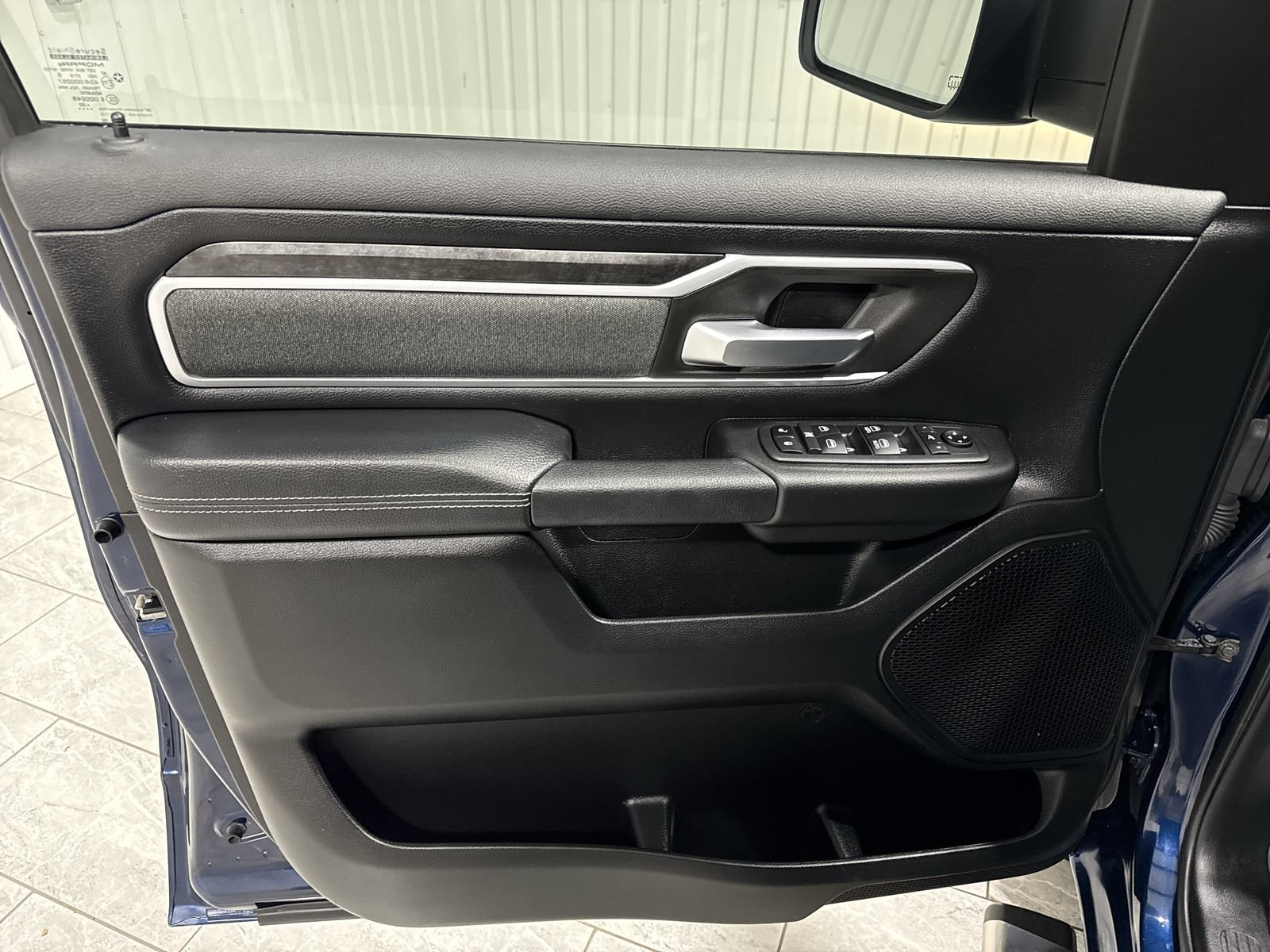 Used 2020 RAM 1500 Lone Star RWD image 23