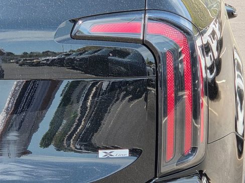 Used 2023 Kia Telluride EX X-Line AWD/4WD image 34
