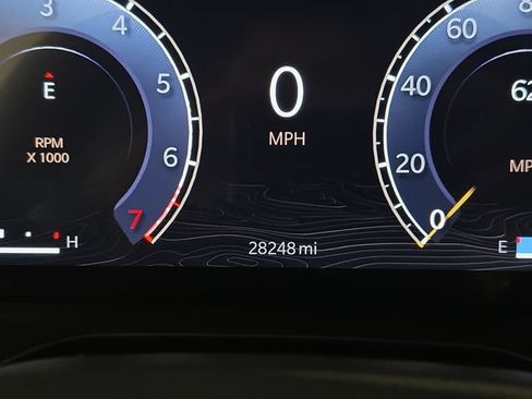 Used 2022 Jeep Grand Cherokee L Laredo w/ Luxury Tech Group I AWD/4WD image 17