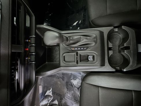 Used 2023 Chevrolet Colorado W/T image 22