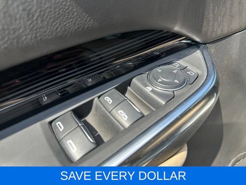 Used 2024 Cadillac XT4 Luxury FWD image 9