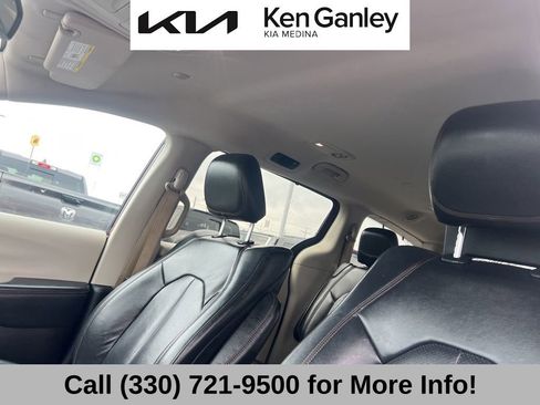 Used 2017 Chrysler Pacifica Touring-L Plus w/ Advanced Safetytec Group image 39