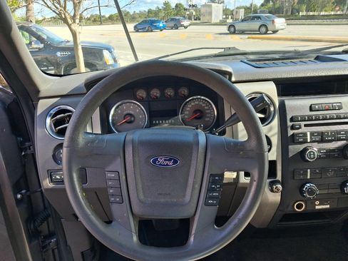 Used 2010 Ford F150 XLT image 13