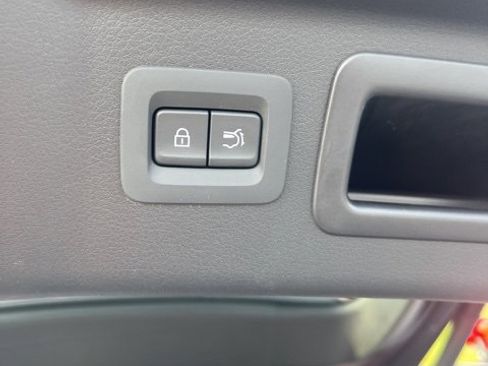 New 2024 MAZDA CX-90 Plug-In Hybrid w/ Premium Plus image 28