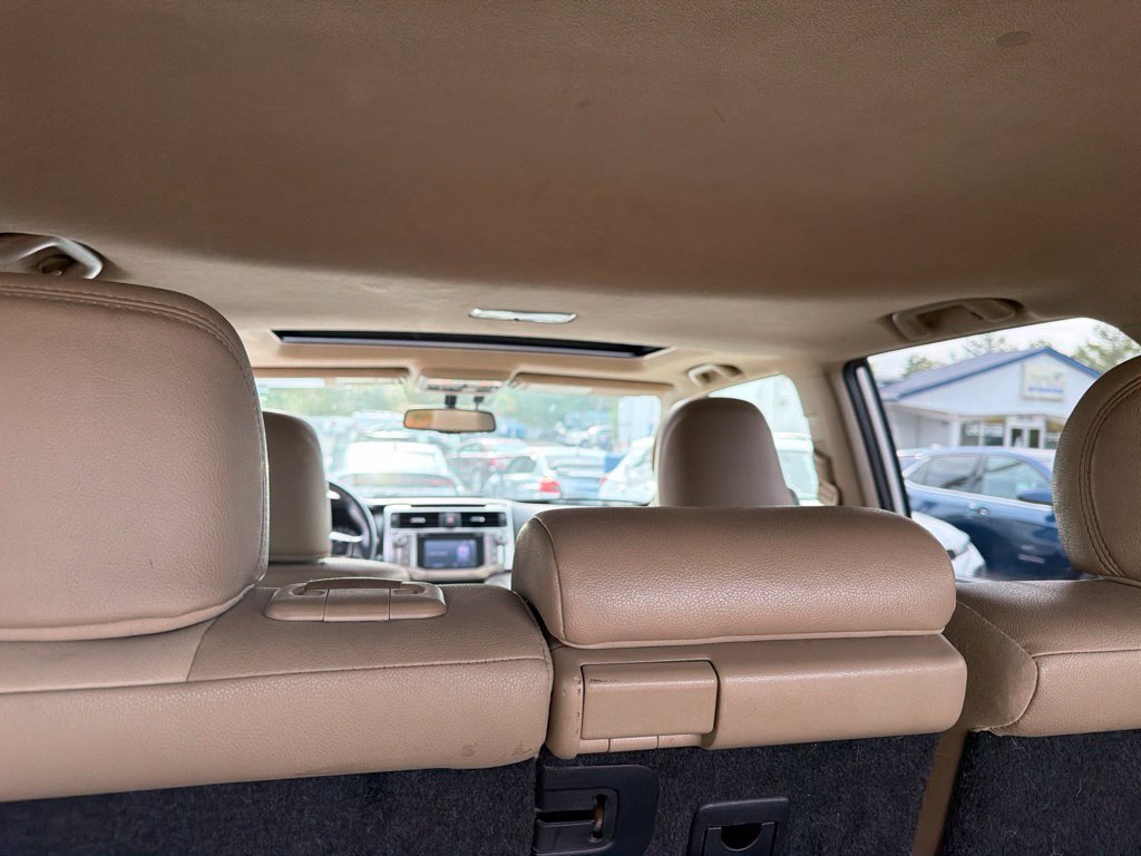 Used 2014 Toyota 4Runner SR5 Premium AWD/4WD image 9