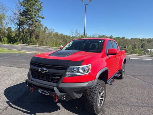 Used 2020 Chevrolet Colorado ZR2 image 3