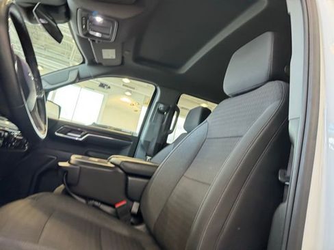 Certified 2025 Chevrolet Silverado 1500 LT image 9