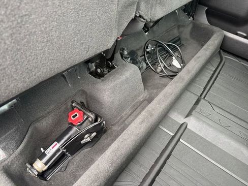 Used 2020 Chevrolet Silverado 1500 High Country w/ Technology Package image 42