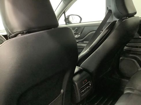 Used 2021 Lincoln Corsair Reserve w/ Equipment Group 201A image 8