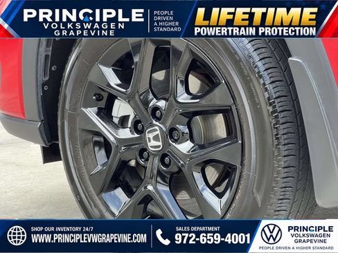 Used 2025 Honda HR-V Sport image 6