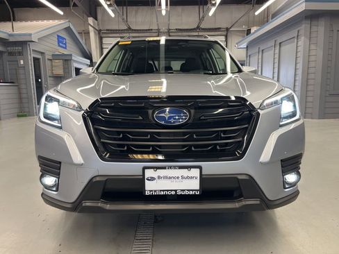 Certified 2024 Subaru Forester Limited image 2