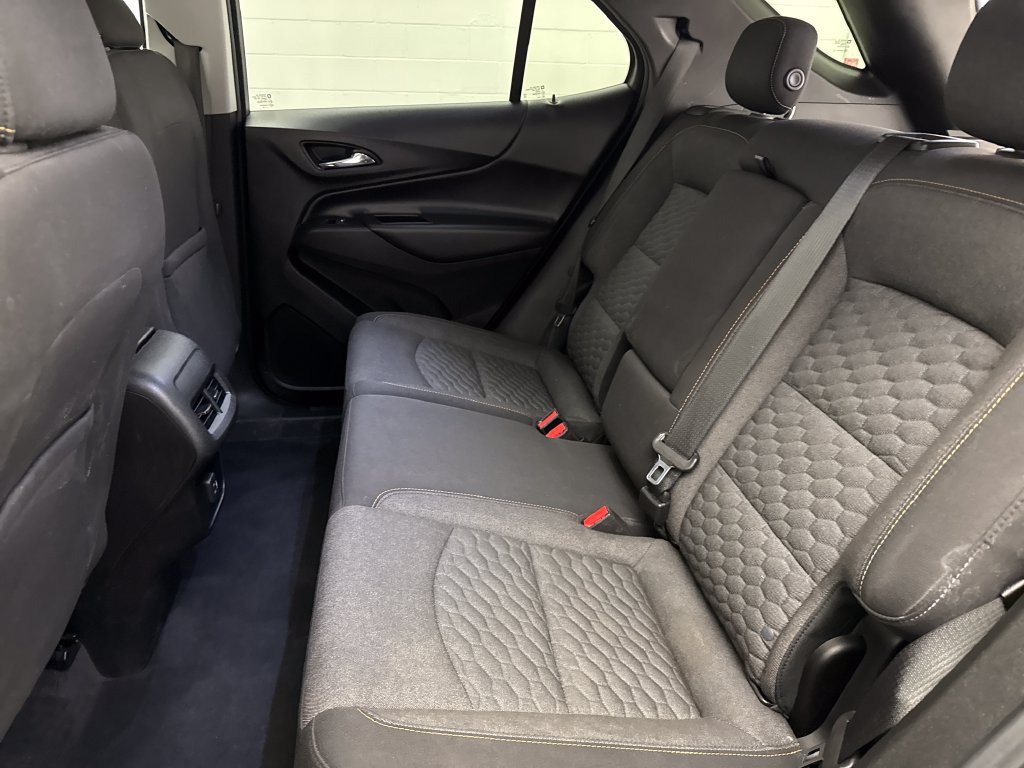Used 2019 Chevrolet Equinox LT AWD/4WD image 22
