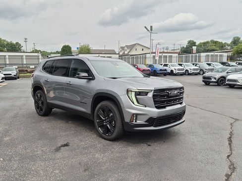 New 2026 GMC Acadia Elevation w/ Black Edition AWD/4WD image 3