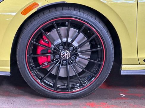 Used 2023 Volkswagen GTI 40th Anniversary Edition FWD image 33