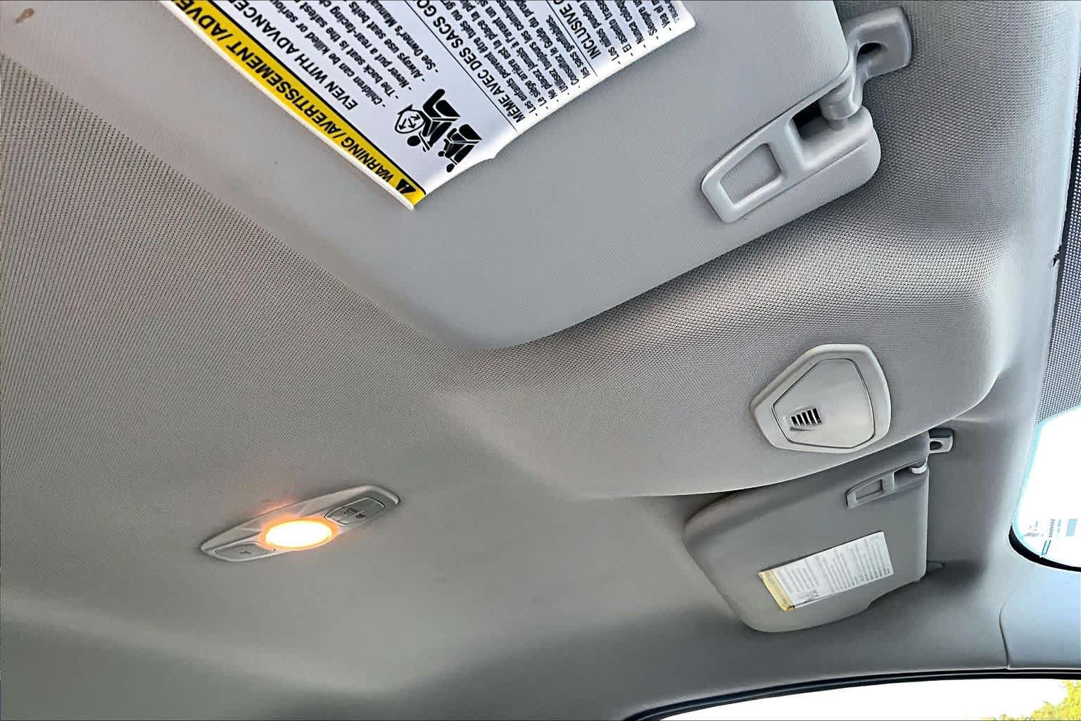 Used 2018 Ford Focus SE w/ Interior Protection Package FWD image 14