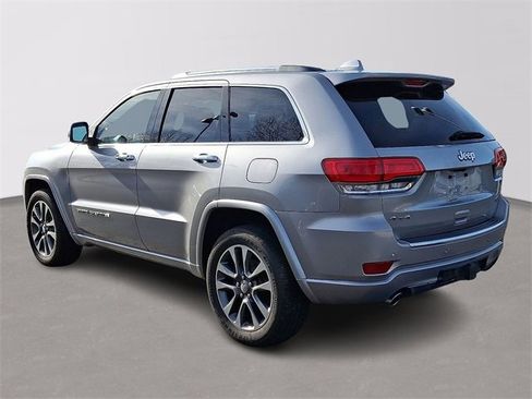 Used 2017 Jeep Grand Cherokee Overland image 6