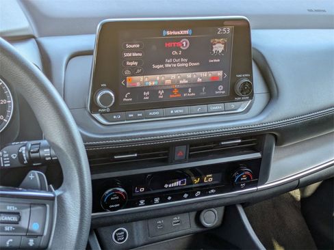 Certified 2023 Nissan Rogue SV image 23