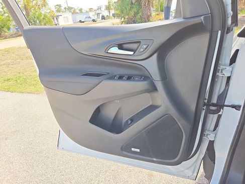 Certified 2023 Chevrolet Equinox RS w/ RS Leather Package image 20