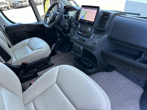 Used 2022 RAM ProMaster 1500 w/ Premium Convenience Group (B) FWD image 17