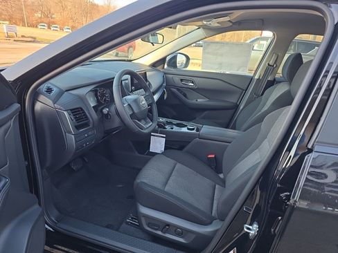 New 2026 Nissan Rogue SV w/ Cold Weather Package image 15