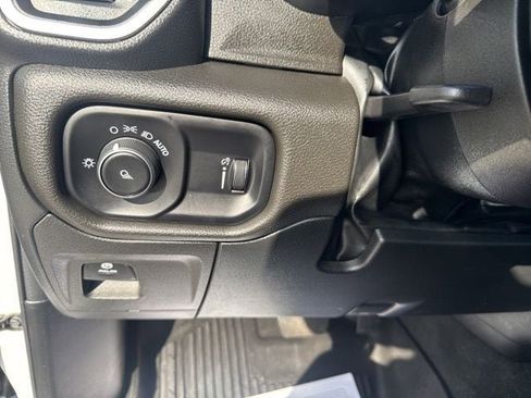 Used 2023 RAM 1500 Big Horn image 21