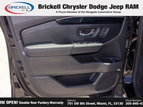 Used 2023 Honda Pilot EX-L image 11