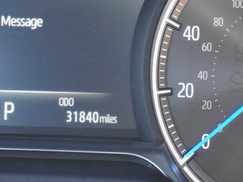 Used 2023 Toyota Venza XLE AWD/4WD image 24