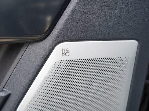 Used 2025 Ford F250 Platinum AWD/4WD image 12