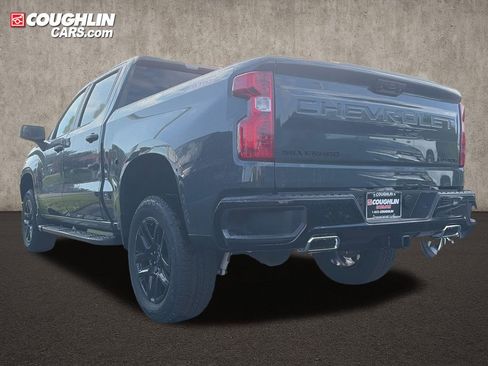 New 2026 Chevrolet Silverado 1500 Custom Trail Boss w/ LPO, Dark Essentials Package AWD/4WD image 3