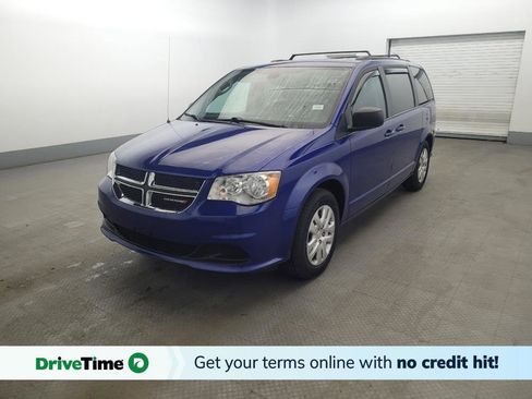 Used 2018 Dodge Grand Caravan SE w/ UConnect Hands-Free Group FWD image 1