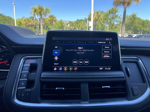 Used 2021 Chevrolet Tahoe Premier AWD/4WD image 23