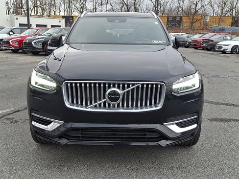 Used 2022 Volvo XC90 T8 Inscription Expression image 2