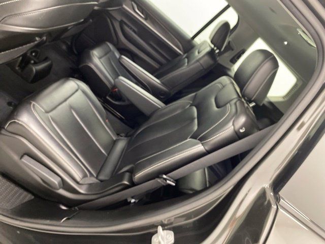 Used 2023 Jeep Grand Cherokee L Limited AWD/4WD image 30