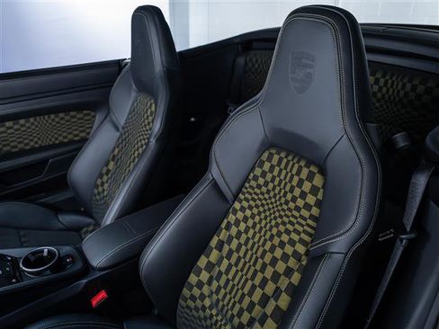 Used 2026 Porsche 911 GTS image 9