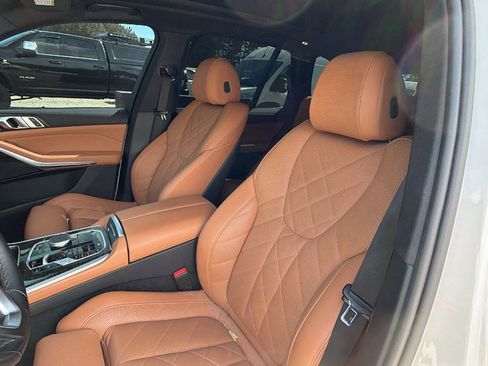 Used 2024 BMW X5 sDrive40i RWD image 18