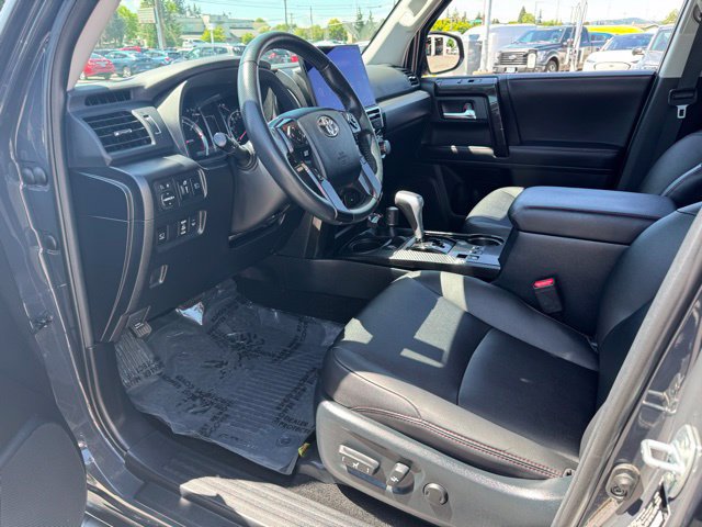 Used 2024 Toyota 4Runner TRD Off-Road Premium w/ Off Road Premium Plus Package AWD/4WD image 17
