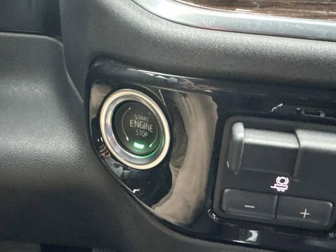 Used 2025 Chevrolet Silverado 1500 LT w/ All Star Edition Plus image 36