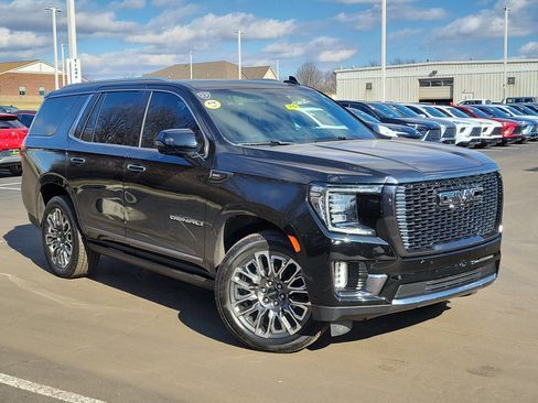 Used 2023 GMC Yukon Denali Ultimate image 33