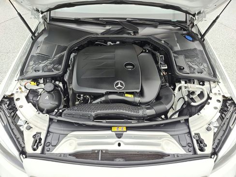 Used 2021 Mercedes-Benz C 300 Sedan image 16