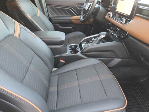 Used 2024 GMC Canyon AT4 w/ Canyon Safety Plus Package image 15