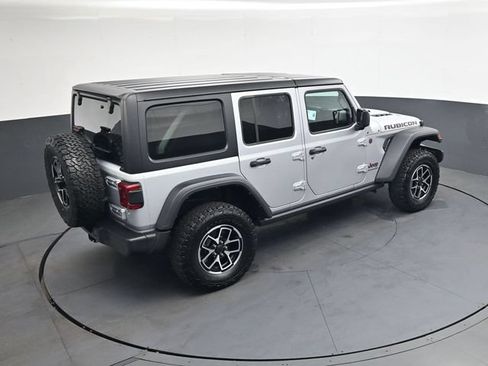 Used 2024 Jeep Wrangler Unlimited Rubicon AWD/4WD image 25