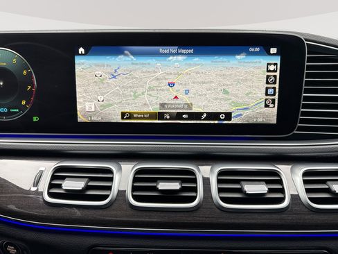 Used 2021 Mercedes-Benz GLS 580 4MATIC image 20
